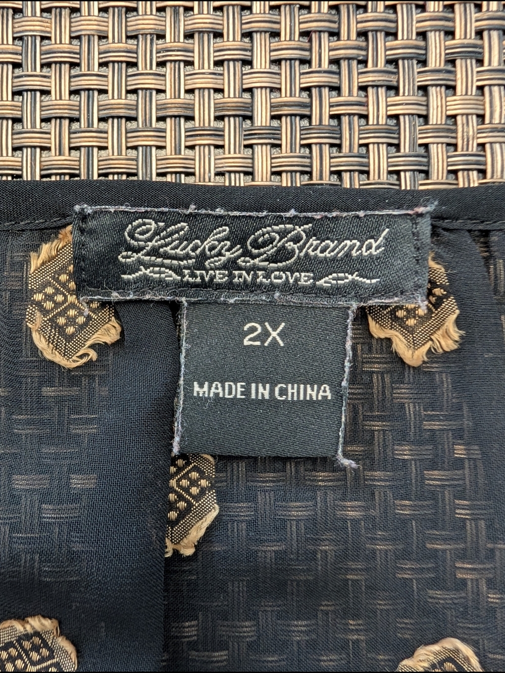 Lucky Brand Sz 2X Black Sheer Blouse with Gold Diamond Accents - Picture 4 of 4